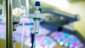 La adiposidad, dosis relativa de quimioterapia y mortalidad por cáncer de mama