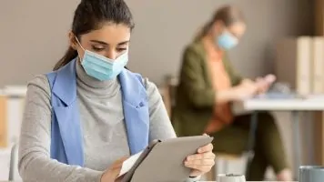 La alta informalidad laboral en Colombia debilita el acceso a salud y pensiones - Informe ANIF