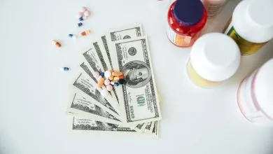 La economía moral del cáncer: por qué la industria farmacéutica tiene el deber de negociar sus precios y otras ideas incómodas