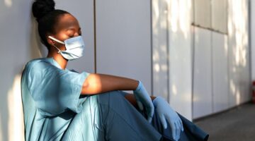 Llamado urgente a erradicar el maltrato en la formación médica en Colombia: Federación Médica Colombiana y ACSC se pronuncian