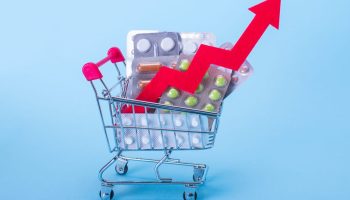 Los precios de lanzamiento de medicamentos han crecido un 20 % anual durante más de una década