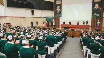 En México, más de 900 enfermeros concluyen especialización en el IMSS, fortaleciendo la atención en salud