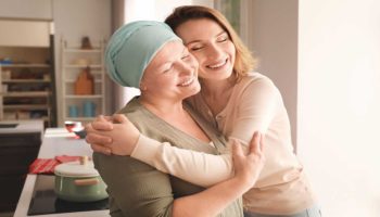 Más personas sobreviven al cáncer en Estados Unidos
