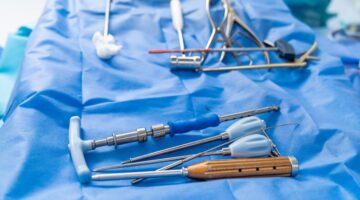 Material de Osteosíntesis y SOAT en Colombia: entre el vacío tarifario, la estandarización semántica y el derecho a una indemnización justa