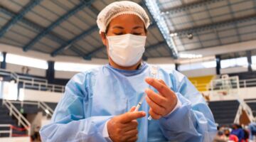 Meta de vacunación covid-19 es de 32 millones de personas