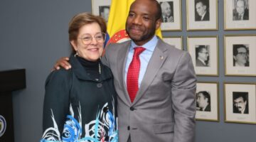 MinTrabajo anuncia respaldo del BID a las reformas laboral y pensional