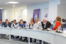 Ministerio de Salud en diálogos con las EPS servicios no se suspenderán