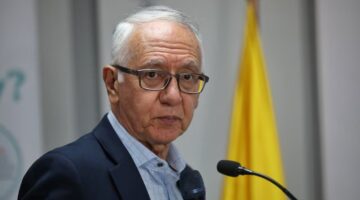 Ministro de Salud defiende inversión y cuestiona situación financiera de EPS intervenidas