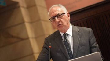 Ministro de Salud enfrentó moción de censura en Cámara de Representantes