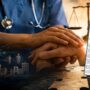 Minsalud adopta la Política Nacional de Humanización en Salud y establece su hoja de ruta hasta 2035