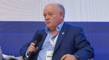 Minsalud cuestiona imparcialidad de magistrado en decisiones sobre financiamiento en salud