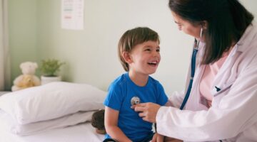 Minsalud propone marco para el consentimiento informado infantil