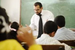 Nuevo modelo de salud para docentes públicos en Colombia es improvisado: Alerta de la Procuraduría