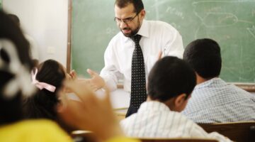 Nuevo modelo de salud para docentes públicos en Colombia es improvisado: Alerta de la Procuraduría