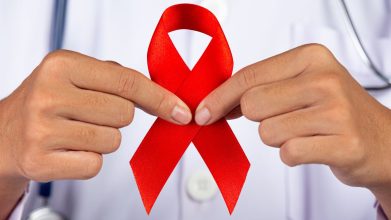 OPS lanza campaña "Mejor con PrEP" en el Día Mundial del Sida para ampliar acceso a la prevención del VIH