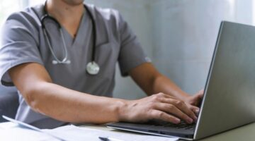 Pacientes Colombia exige cumplimiento de la Corte Constitucional ante crisis de salud