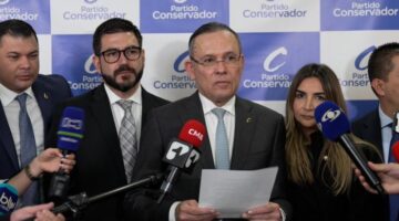 Partido Conservador no votará a favor de la reforma a la salud