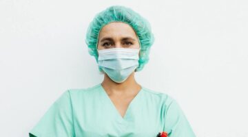 Peru capacita mas de 12.000 profesionales vacuna covid-19