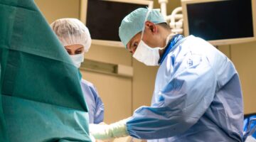 Perú distribuyó 119,915 suministros médicos para mitigar contagio por covid-19