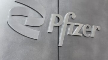 Pfizer busca ampliar uso de vacuna VSR en adultos jóvenes (1)