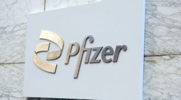 Pfizer preve ventas US$36 mil millones vacuna covid