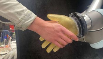 Piel robótica con tacto humano un avance para prótesis e interfaces clínico-tecnológicas