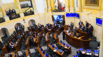 Plenaria del congreso de Colombia aprueba leyes de adición presupuestal y número de diputados en sesión legislativa extraordinaria
