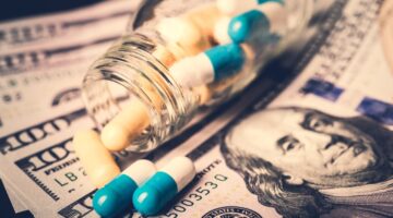 Precio de medicamentos ha aumentado un 500% en Estados Unidos