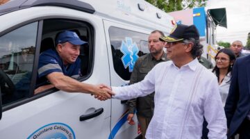 Presidente Petro afirma que la reforma a la salud se implementará sin esperar al Congreso