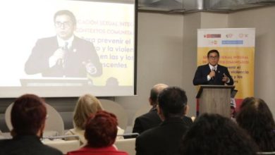 Prevención de embarazo y violencia sexual adolescente en Perú: Minsa capacita a 400 profesionales de la salud