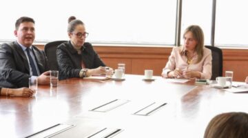 Procuraduría lideró mesa técnica por dudas sobre el ingreso de Drogas La Rebaja al sistema de salud