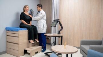 Santander lidera la transformación de la salud con los consultorios inteligentes en el HIC