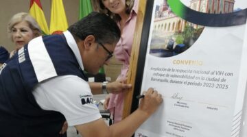Se firma convenio para ampliar la respuesta al VIH en Barranquilla
