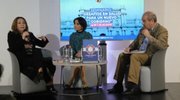 Seminario “Desafíos en Salud para un nuevo Gobierno” evidencia colapso en listas de espera en Chile