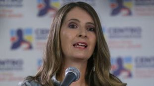 Centro Democrático radicó su propia propuesta de reforma a la salud: estos son los 6 puntos clave del proyecto