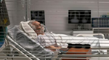 Sobreocupación, desabastecimiento de medicamentos y demoras afectan a 10 hospitales públicos de Bogotá, alerta la Personería