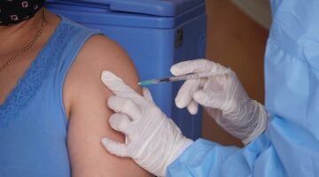 Supersalud impone millonarias multas a prestadores que incumplen con el plan de vacunación