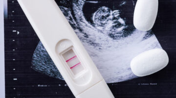 Tambalea el uso de píldora abortiva en Estados Unidos y autoridad de la FDA