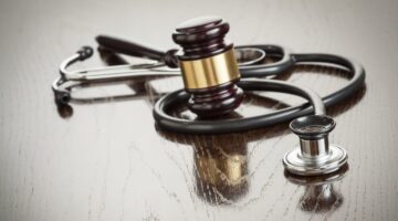 Tribunal médico revela 448 procesos disciplinarios por faltas contra la ética médica