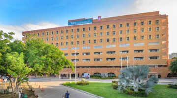 Una vez más, prorrogan intervención al Hospital Julio Méndez Barreneche