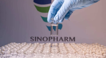 Vacuna para Covid-19 de Sinopharm recibe aprobación de uso de emergencia de la OMS