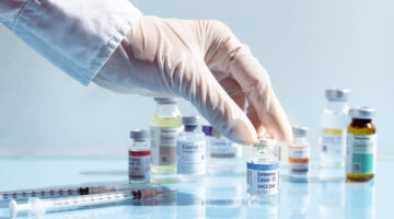 Vacunas del COVAX llegaron a 100 países en 42 días