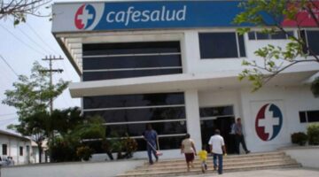 Renunció presidente de Cafesalud