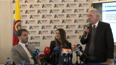 centro democratico rueda de prensa