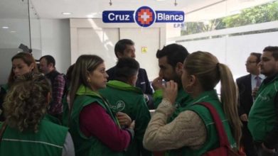 cruz blanca