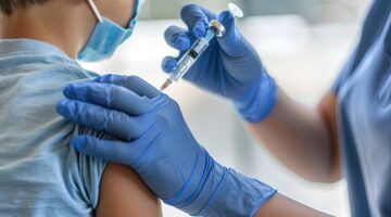 Avanza la inmunización contra la gripe y el VSR para prevenir enfermedades respiratorias graves en Argentina