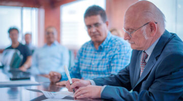 Alianza entre Invima y Universidad de Antioquia busca fomentar la producción pública de medicamentos