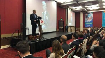 Un mes de labores ministro Juan Pablo Uribe