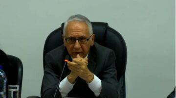 ministro de salud debate de control politico