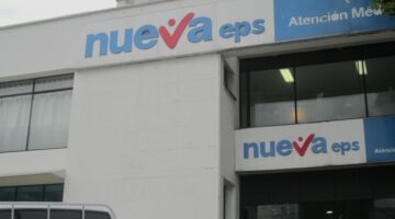 Las 10 empresas del sector de la salud con más ingresos en Colombia: Liderazgo y desafíos financieros